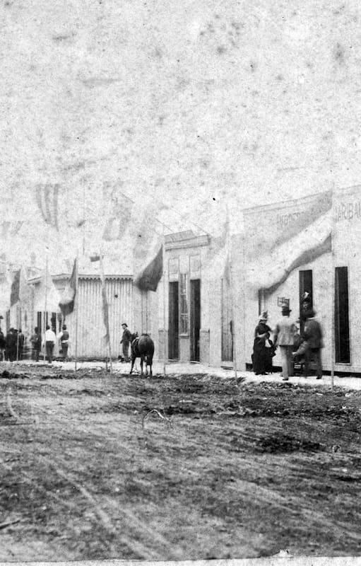 La Villa Garibaldi nació oficialmente con el remate del 15 de abril de 1888.
