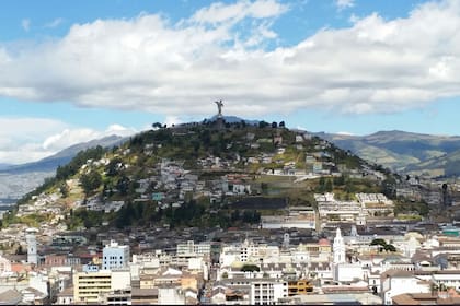 La Virgen de El Panecillo, uno de los sitios más visitados, símbolo de la ciudad