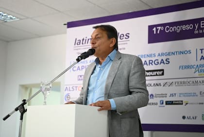La visión del presidente de Ferrocarriles Argentinos Sociedad del Estado (FASE), Damián Contreras, es apuntalar una política ferroviaria que cohesione a todos los sectores del sistema ferroviario nacional