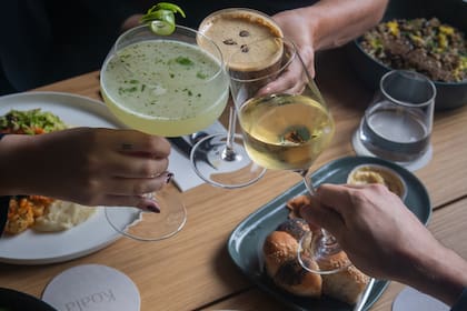 “La visión es simple de decir y difícil de lograr: que la gastronomía exista en armonía con el planeta", dice Lee acerca del restaurante que hoy tiene en Argentina.