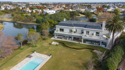 La vista aérea de la casa que compró Mauro Icardi en La Isla