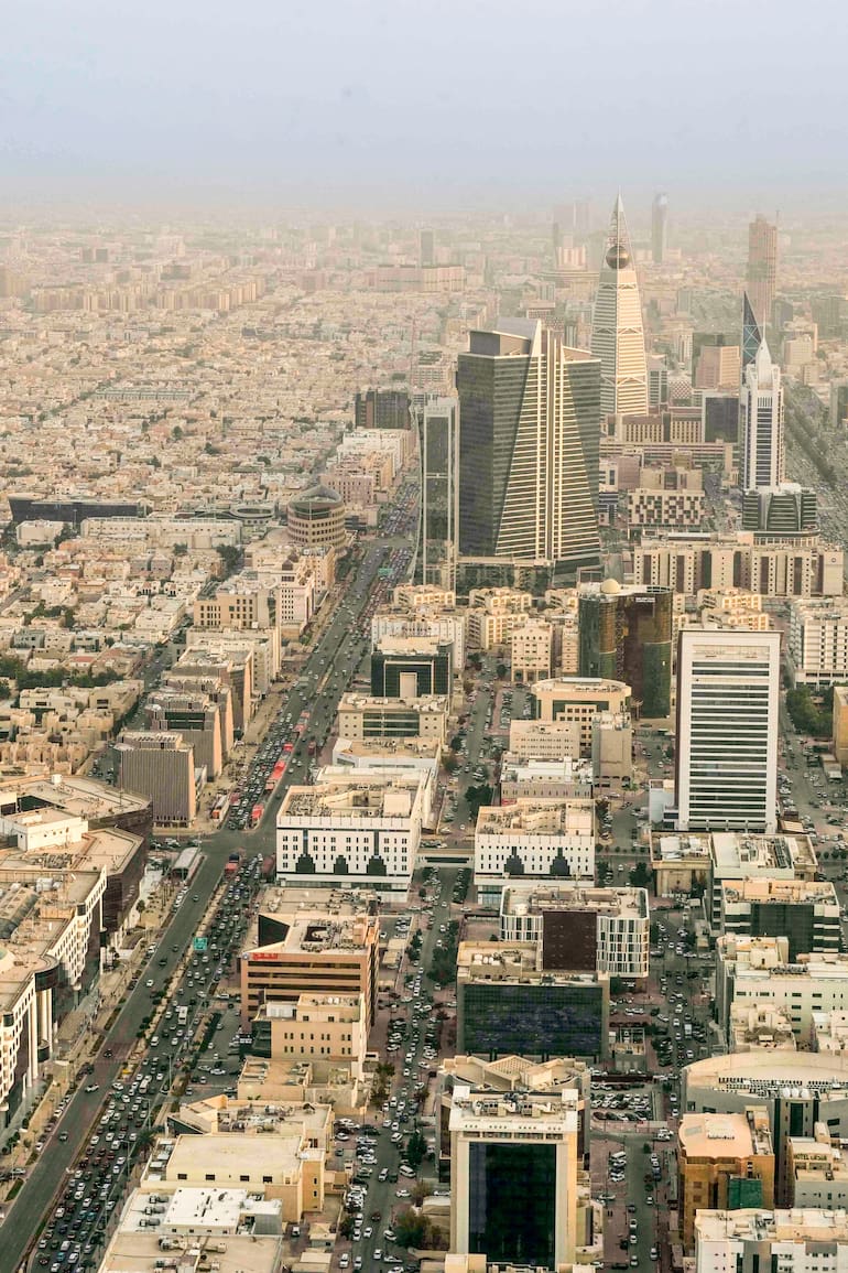La vista aérea de la ciudad más grande de Arabia.