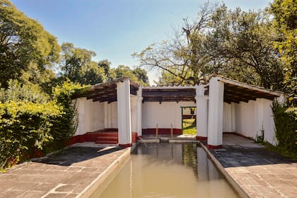 La vista de El Tabique, la pileta de época donde Marietta siguió haciendo sus largos hasta pasados los 90 años.