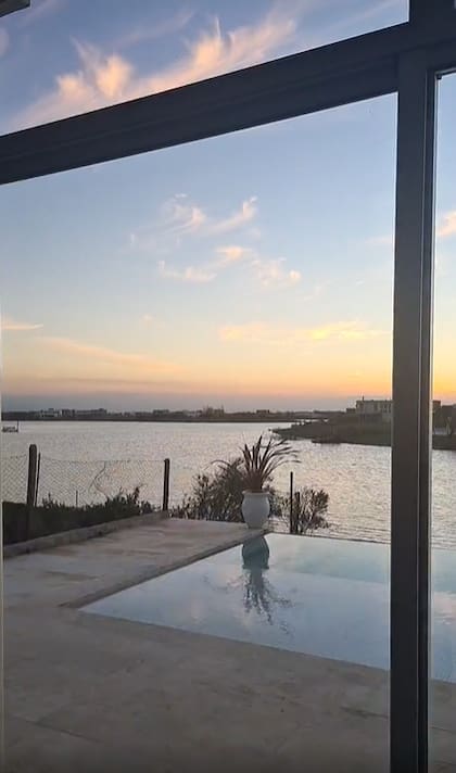 La vista desde el living de la mansión en Pilar