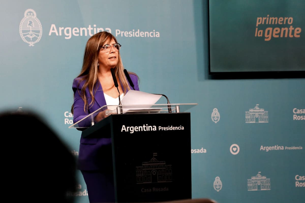 La vocera presidencial Gabriela Cerruti