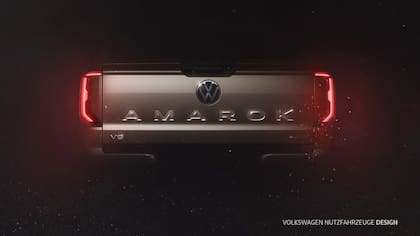 La VW Amarok II, de atrás