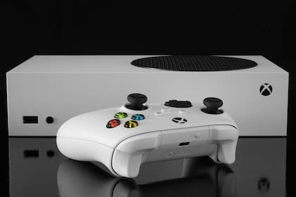 La Xbox Series S puede usarse tanto erguida como acostada