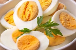 Huevo cocido: beneficios, propiedades y razones para incluirlo como snack saludable en la dieta