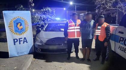 La YPF donde ocurrió el accidente se encuentra ubicada en la intersección de la calle Máximo Nougues y la Ruta Nacional 50