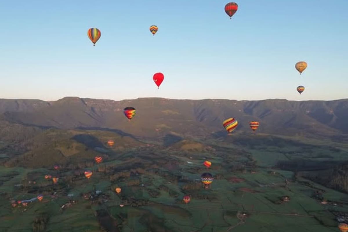 La zona de Praia Grande es conocida por sus vuelos en globo