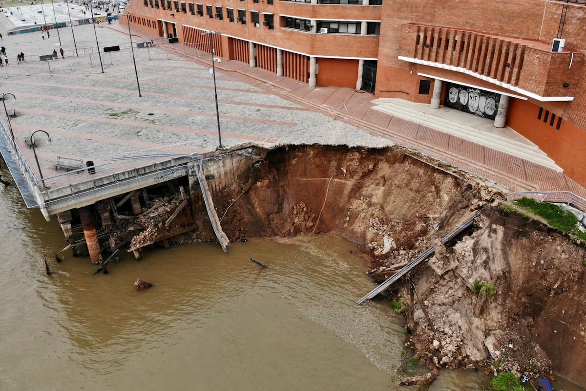 La zona del derrumbe debió ser clausurada y las autoridades evalúan los daños