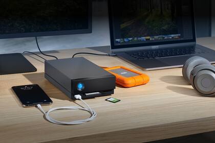 LaCie 1Big Dock es una unidad para hacer copias de seguridad automáticas con hasta 16 TB de capacidad