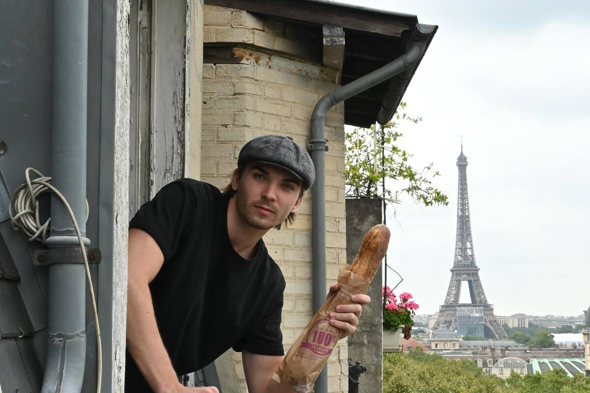 Ladislas d’Herbigny en París, donde vivía, a pocas cuadras de la Torre Eiffel