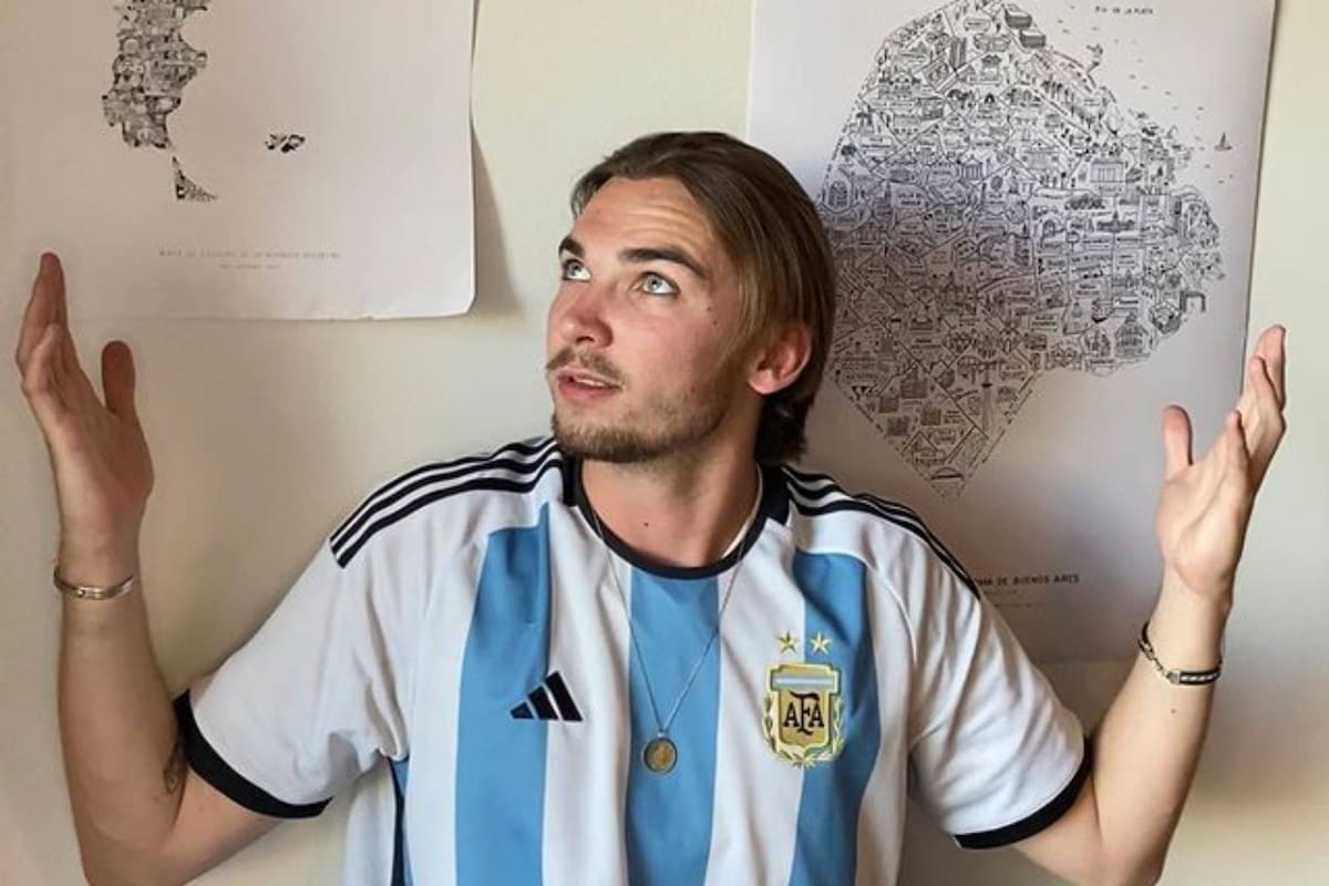 Ladistino, el tiktoker francés enamorado de la Argentina, mostró cómo era la parrilla que tenía en París y sorprendió a todos