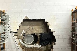 Ladrones perforan pared de banco en Alemania y roban bienes valorados en decenas de millones