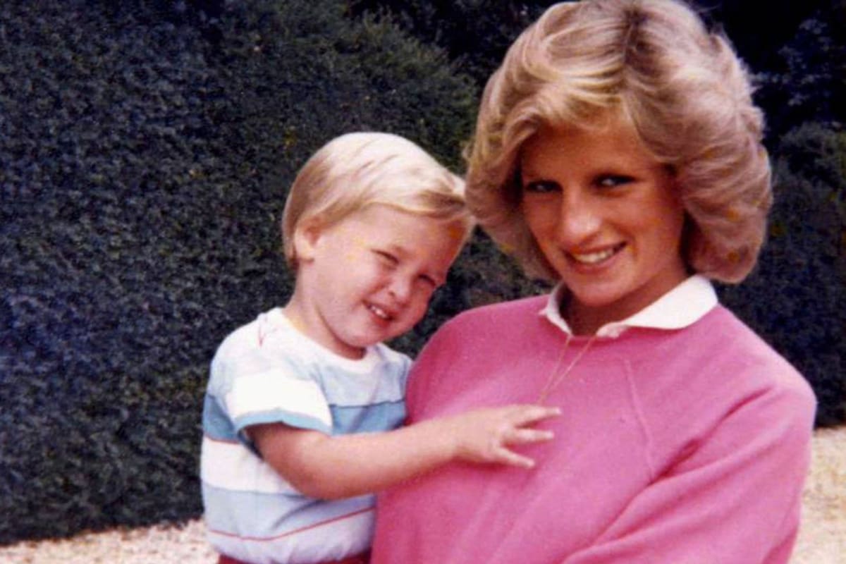 Lady Di junto a su hijo mayor, el príncipe William: la muerte de la princesa fue una tragedia que enlutó a Reino Unido