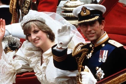 Lady Di, Príncipe Carlos, boda, divorcio