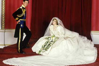 Lady Di y Carlos, un matrimonio que no pudo ser feliz