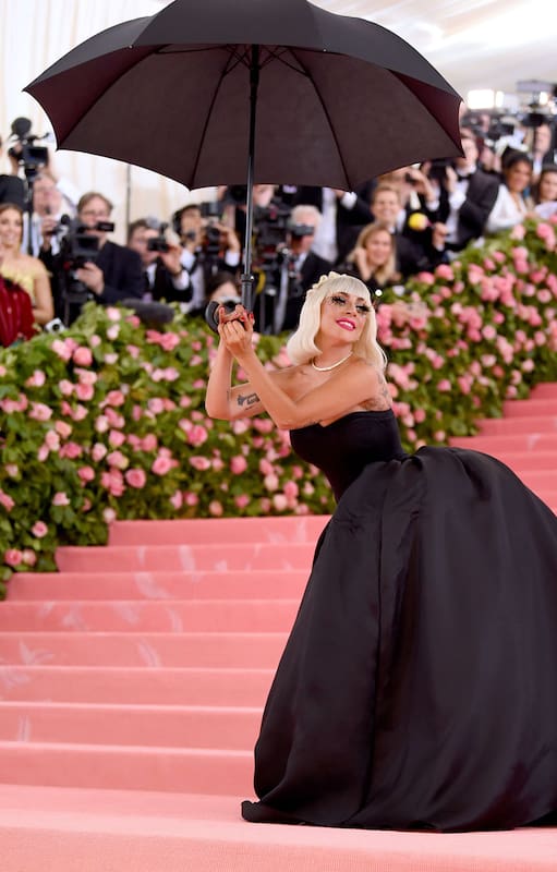 En fotos: los looks más excéntricos y polémicos de la Met Gala, a lo largo de los años