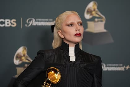 Lady Gaga se convirtió en madre por primera vez