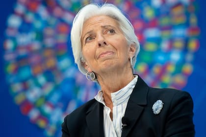 Lagarde, directora gerente del FMI, habló de los riesgos para la economía global