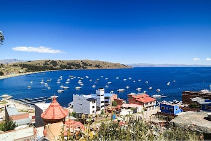 Lago Titicaca en Copacabana, Bolivia