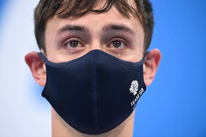 Lágrimas en los ojos de Thomas Daley, el británico que consiguió el oro en la prueba de clavados sincronizados en plataforma de 10 metros durante los Juegos Olímpicos de Tokio 2020