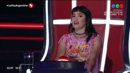 Lali Espósito eligió a Sofía Brown para su team en el último segundo de la canción.