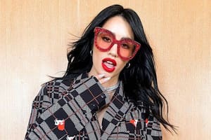 Lali Espósito estrenó su nuevo tema con la participación especial de Moria Casán y causó furor