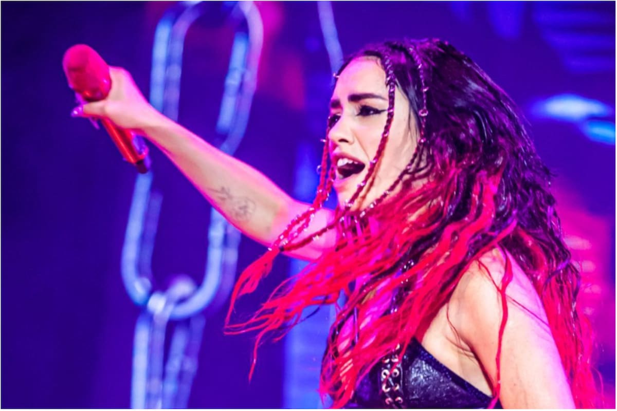 Lali Espósito protagonizó un divertido error en pleno show (Foto: Instagram @lalioficial)