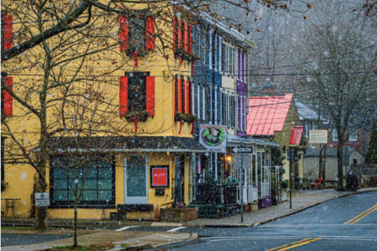 Lambertville, un encantador pueblo ubicado a orillas del río Delaware, emergió como uno de los destinos más atractivos para residentes y visitantes en Nueva Jersey