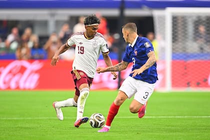 Lamine Yamal tuvo un buen partido contra Francia