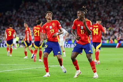 Lamine Yamal y Nico Williams festejaron con España en la Eurocopa 2024; son los principales favoritos en el Mundial 2026