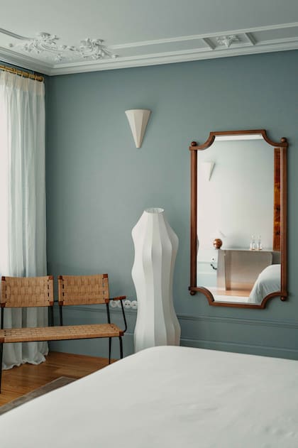 Lámpara de pie (Ferm Living).