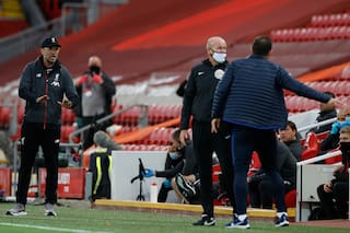 La tensa discusión entre Lampard y Klopp: "Ganas un título y te vienes arriba"