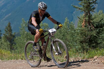 Lance Armstrong ganó siete veces el Tour de France, pero luego fue descalificado y suspendido de por vida
