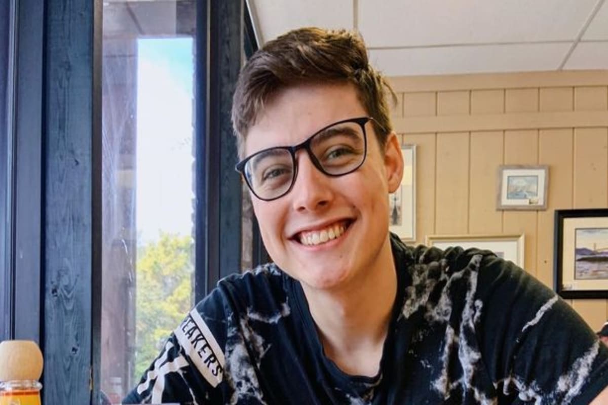Landon Cliffor tenía 19 años y falleció tras seis días de estar en coma. Su esposa lo recordó con una emotiva publicación: "Fue el mejor padre que nuestras dos niñas pudieron haber tenido"