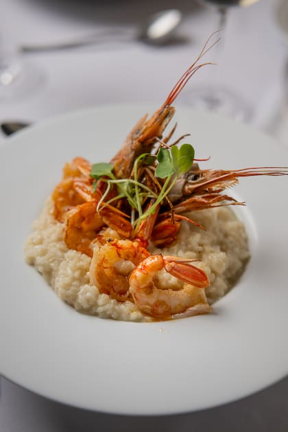 Langostinos con arroz basmati.