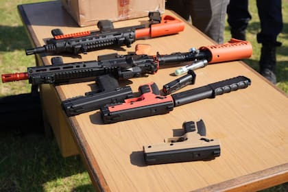 Lanús incorporará armas de disparo no letales