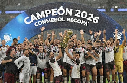 Lanús quiere mantener al plantel campeón de la última Sudamericana y, más reciente, de la Recopa, de cara a la Copa Libertadores
