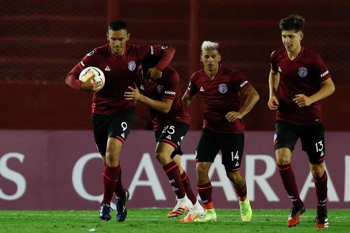 Lanús-San Pablo, 1er gol de Lanús