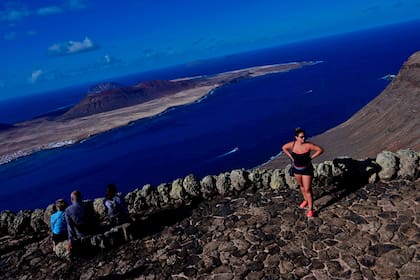 Con sus 150.000 habitantes, esta isla de clima privilegiado recibe a unos tres millones de turistas al año