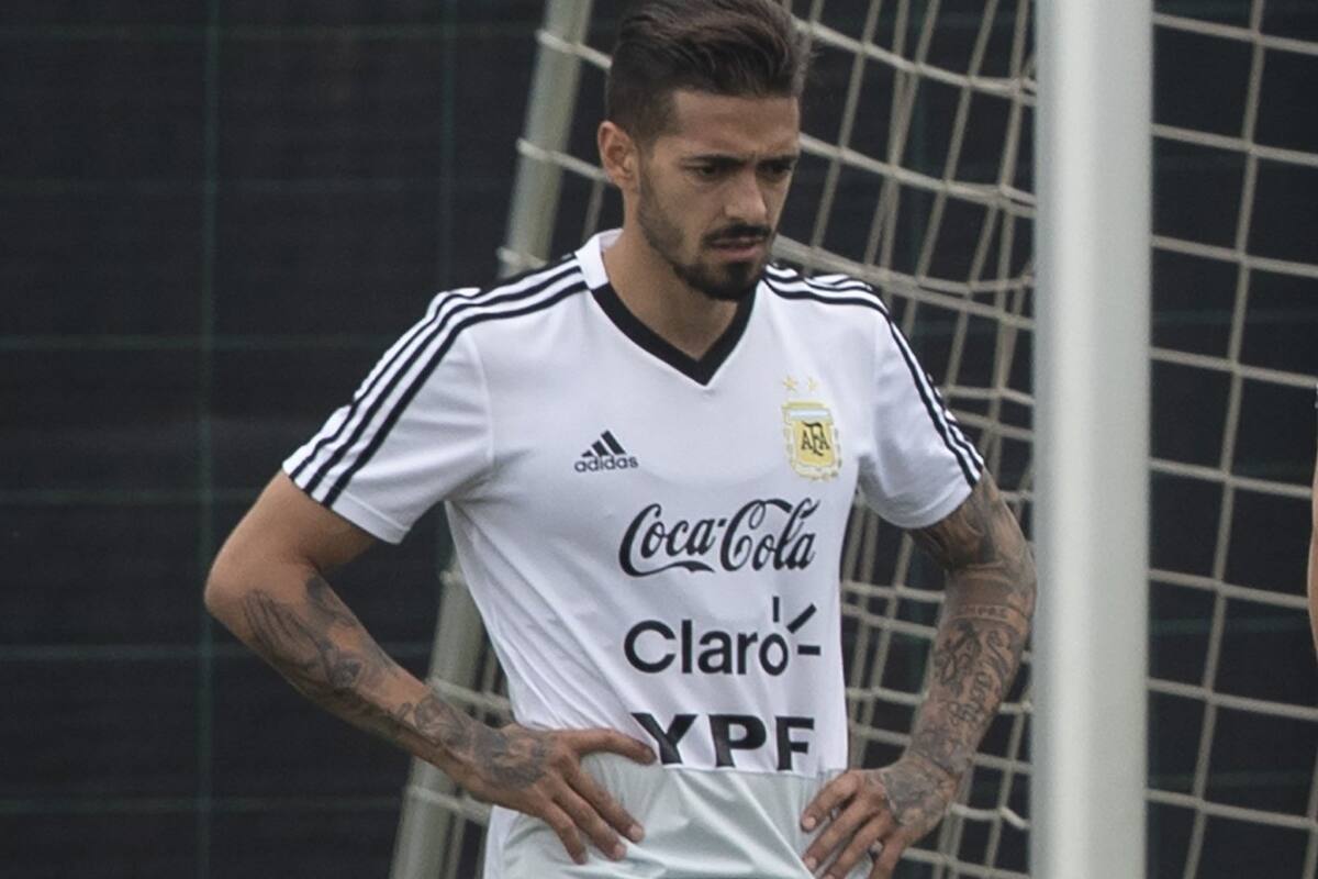 Lanzini se lesionó el viernes pasado en la práctica