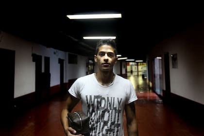 Lanzini ya no caminará los pasillos del Monumental