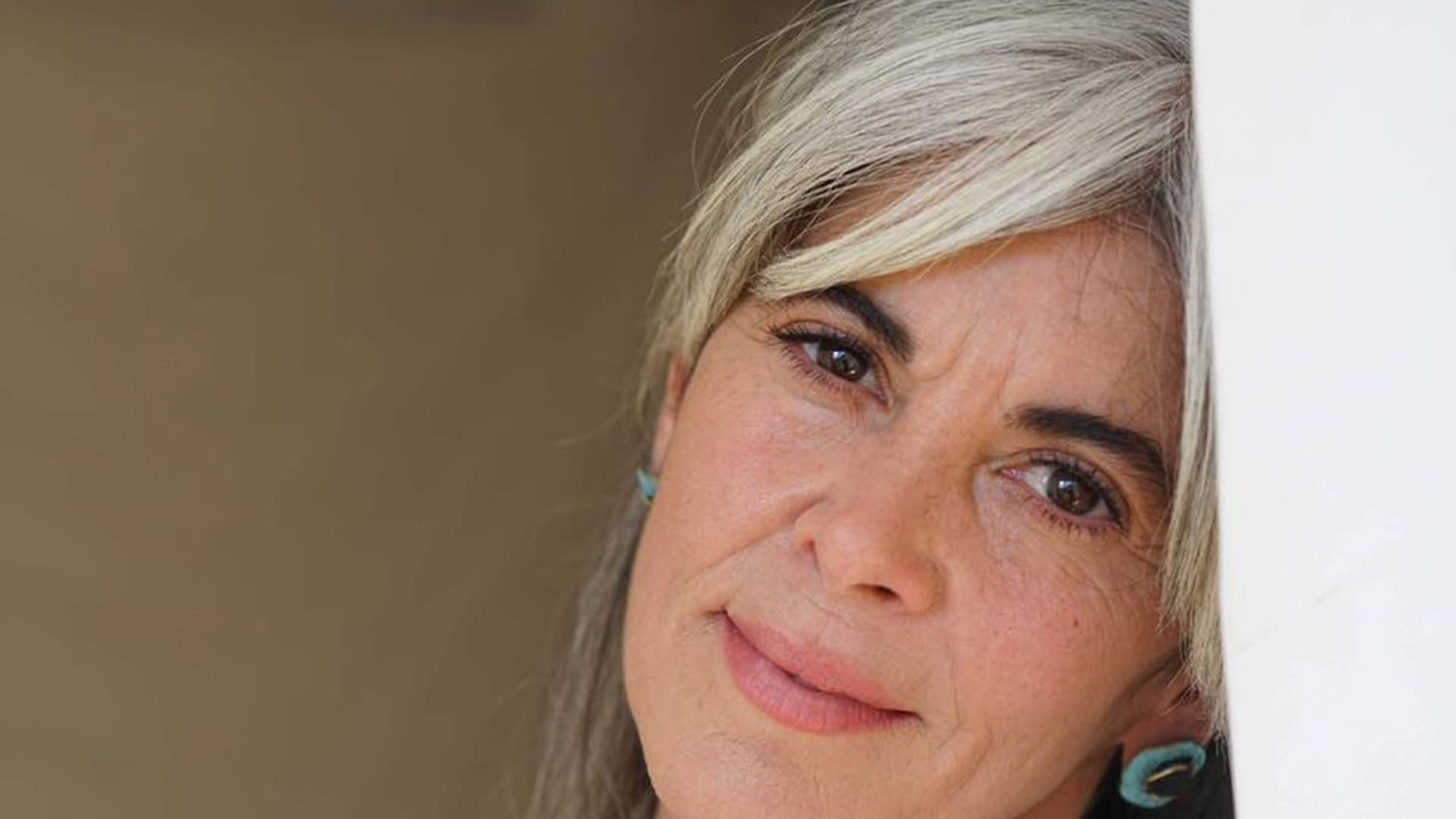 Lara Zimmerman: "Cuando te vas de tu país y tenés que iniciar una nueva vida y comienzan las preguntas existenciales"