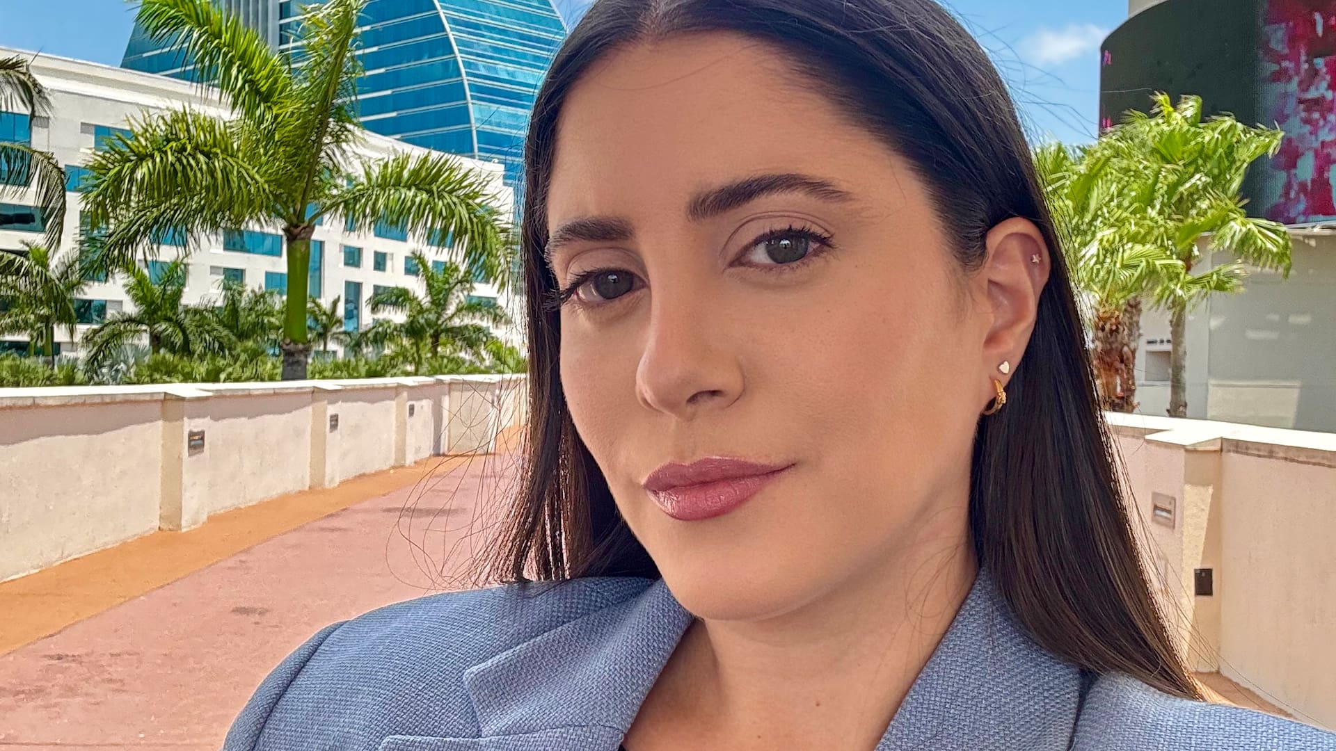 Lara tiene 29 años y hoy vive en Miami