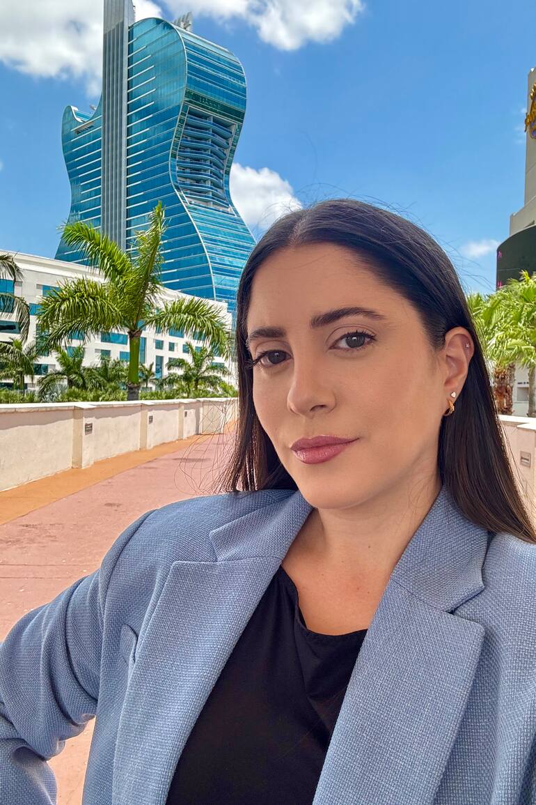 Lara tiene 29 años y hoy vive en Miami