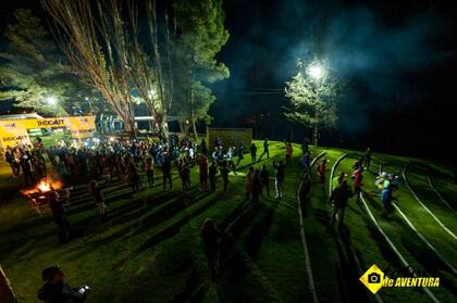 Largada de los 100 km Indomit Mendoza