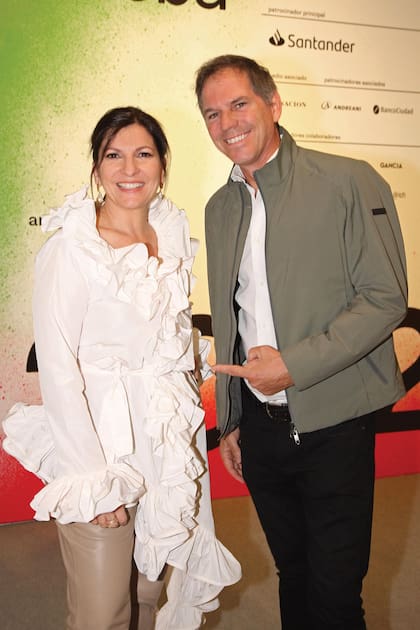 Larisa Andreani y Alec Oxenford.
