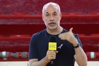 Larreta anuncia el fin del barbijo al aire libre